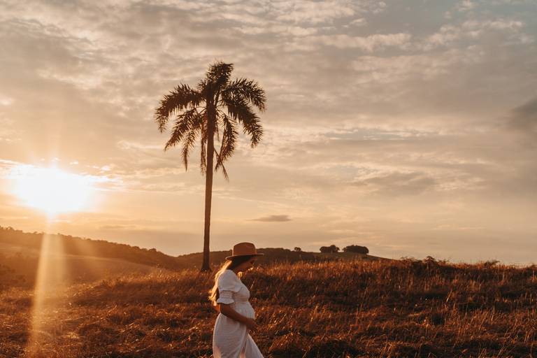 ensaio de gestante na fazenda