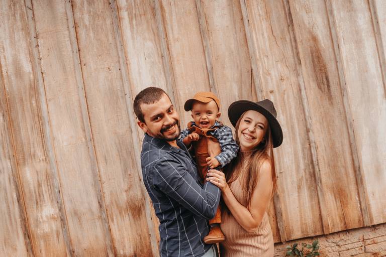 ensaio de gestante na fazenda