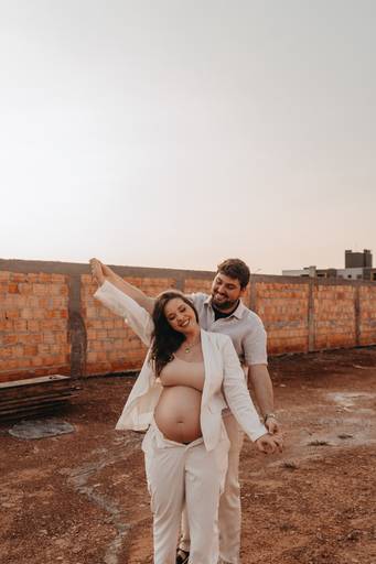 foto de gestante em obra