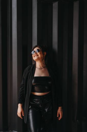 Ensaio urbano feminino casual 