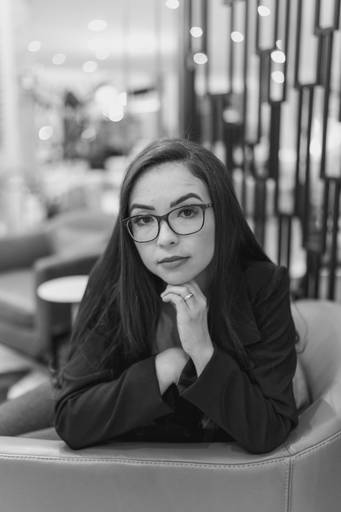 Ensaio de marca pessoal maquiadora