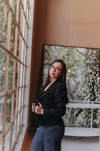 Ensaio de marca pessoal maquiadora