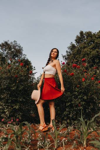 ensaio feminino delicado na natureza