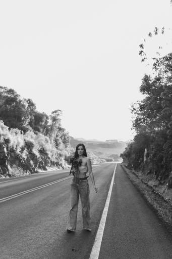 ensaio feminino natureza com flores