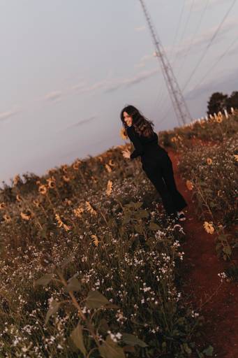 Ensaio feminino no girassol 