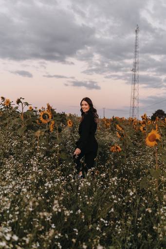 Ensaio feminino no girassol 