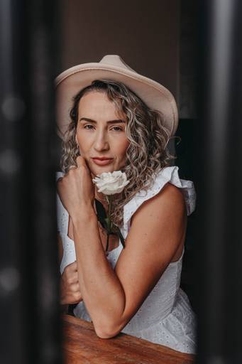 foto feminina delicada