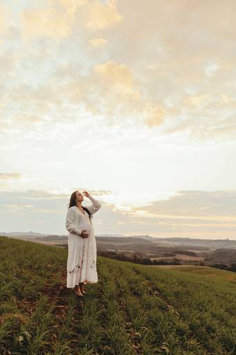 gestante na fazenda