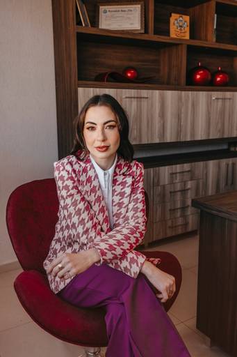 Foto psicologa escritório