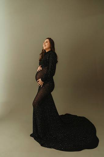 gestante estúdio look brilhoso