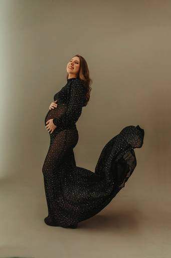 gestante estúdio look brilhoso