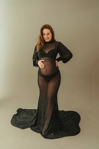 gestante estúdio look brilhoso