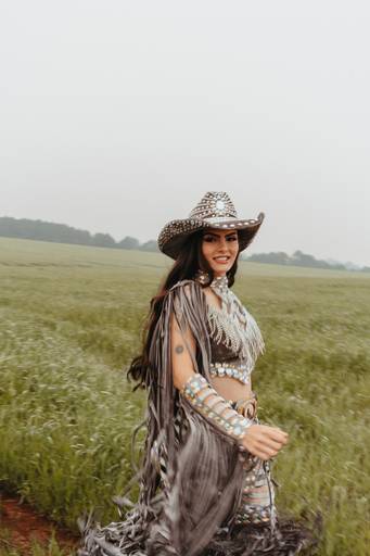 Ensaio feminino western country