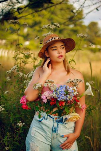 Ensaio com natureza e flores