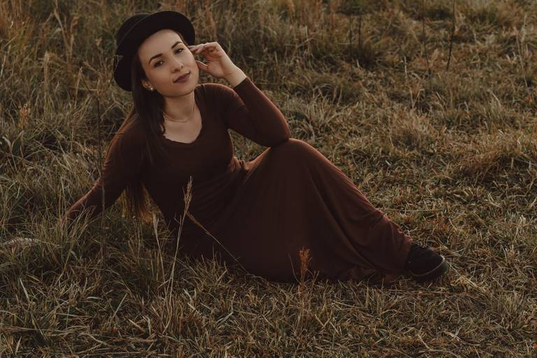 Ensaio feminino no por do sol