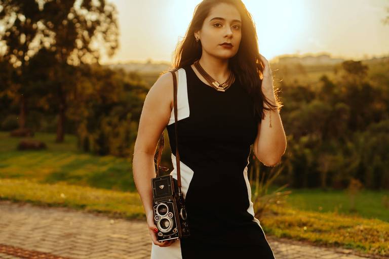 Ensaio na natureza feminino