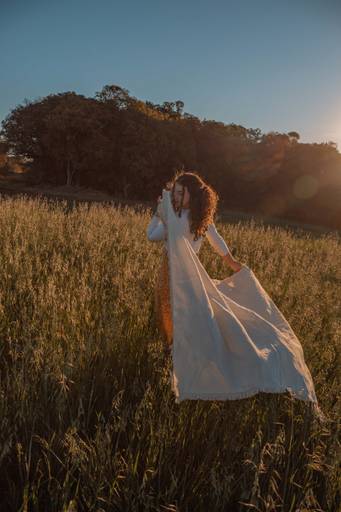 foto feminina com pano