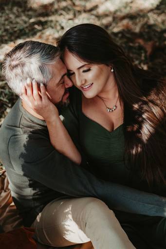 Ensaio de casal no mato