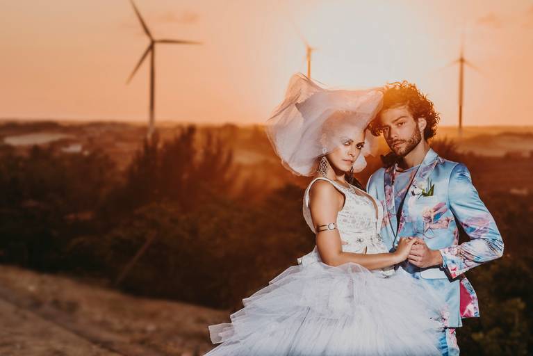 fotografia de casamento no lindo por do sol de Paracuru - CE