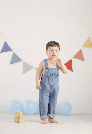 Fotografia/Estudio/Crianças/Inverno/Acompanhamento/Momentos/Sessões/melhor fotografa de Portugal/
melhor fotografa infantil/sessão de Aniversário