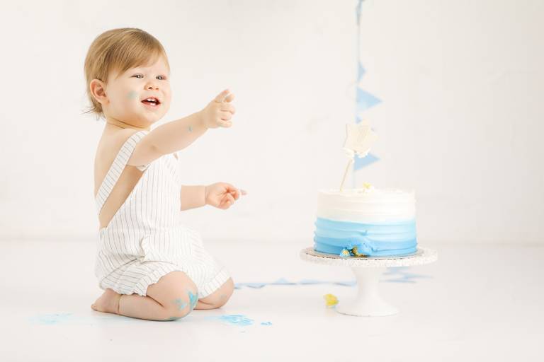 Fotografia/Estudio/Crianças/Inverno/Acompanhamento/Momentos/Sessões/melhor fotografa de Portugal/
melhor fotografa infantil/sessão de Aniversário