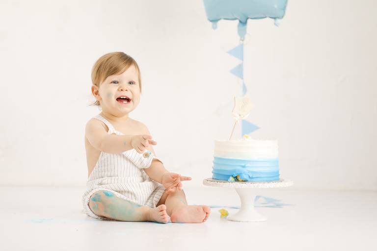 Fotografia/Estudio/Crianças/Inverno/Acompanhamento/Momentos/Sessões/melhor fotografa de Portugal/
melhor fotografa infantil/sessão de Aniversário