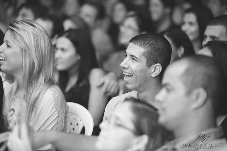 Stand Up Comedy - Show de Humor - Rodrigo Santana - Quenzas Hall - Macaé / Rio de Janeiro