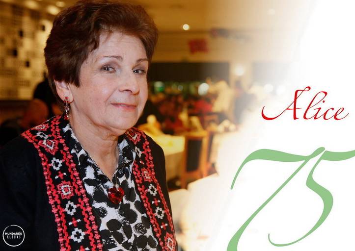 Capa álbum de aniversário da Alice São Caetano SP