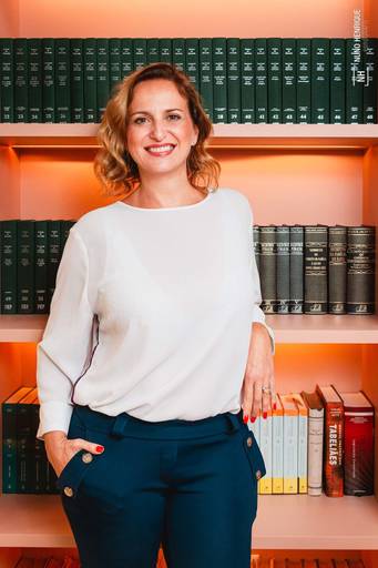 Retrato da tabeliã, advogada e professora Priscila Agapito, do 29º tabelionato de notas