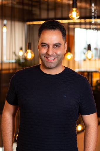 Retrato corporativo de Felipe Nunes, da WMS IT.