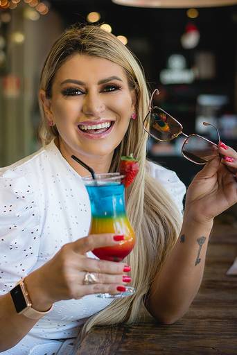 ensaio feminino book fotográfico lifestyle café