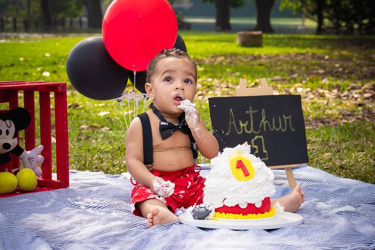 Ensaio Smash the cake do Arthur