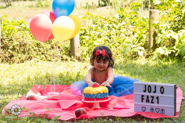 Ensaio Smash the cake da JoJo