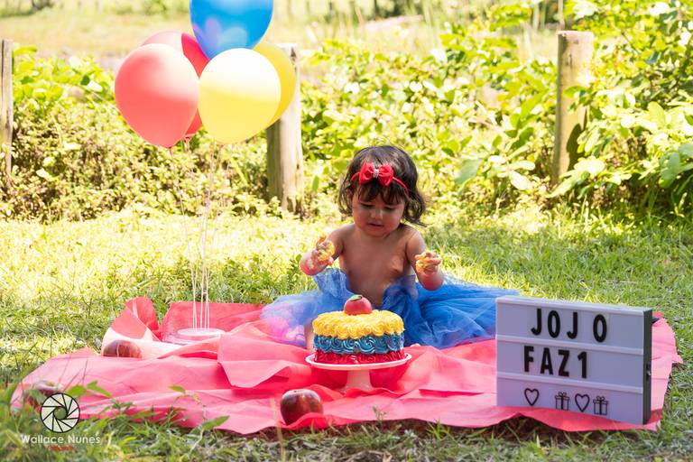 Ensaio Smash the cake da JoJo