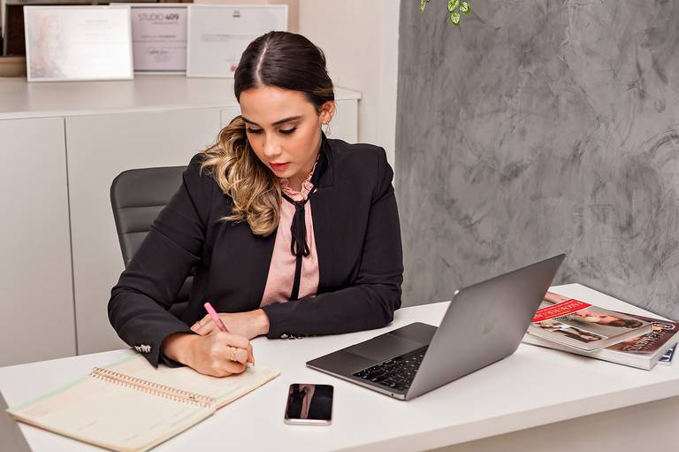 Ensaio corporativo Nathalia Zozimo - Fotógrafo Wallace Nunes - Rio de Janeiro
