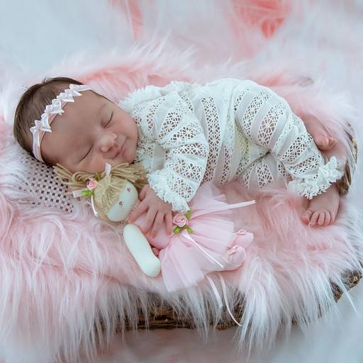 MEWBORN VALENTINA, 11 DIAS