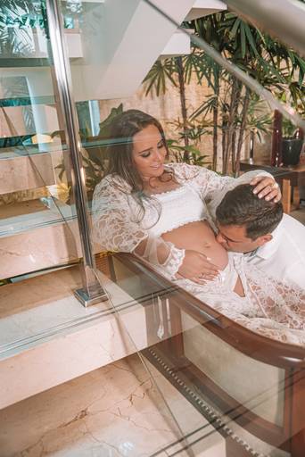 Ensaio gestante estúdio esperando Laura 