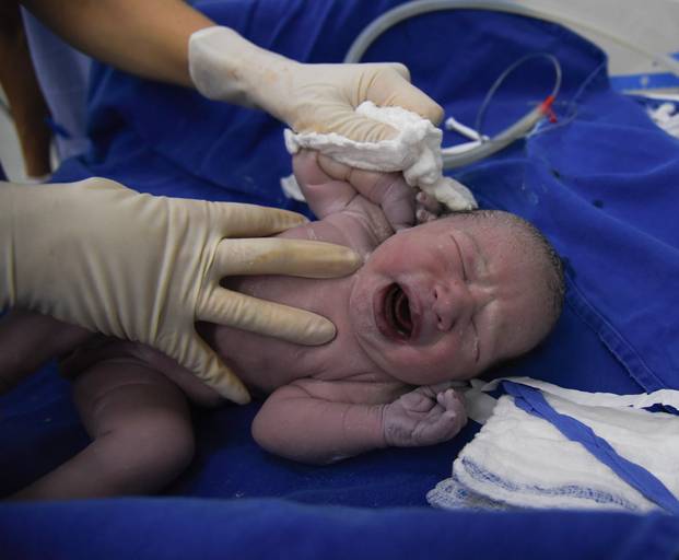 Foto de parto chegada Lais 