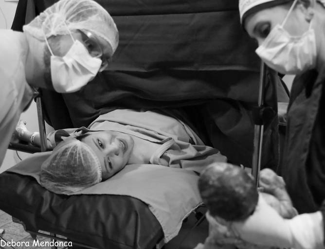 Foto parto chegada Alice