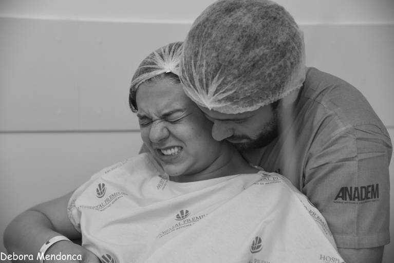 Foto de parto chegada do Enzo