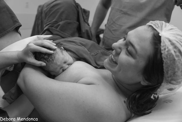 Foto do parto chegada do Enzo