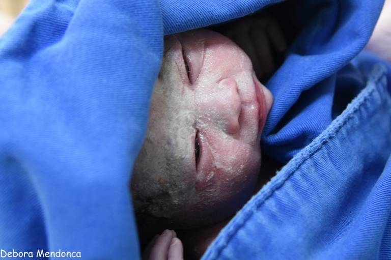 Foto de parto chega Vitoria