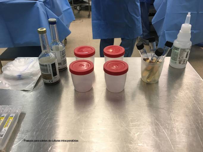 frascos para coletas de culturas intraoperatórias
