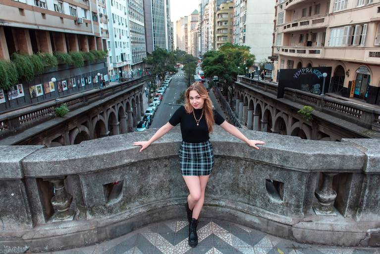 book-15 anos-fotografo-profissional-ensaio fotografico-vestido de 15 anos-castelo-praia-cavalo-gramado-torres-bento goncalves-book urbano-porto alegre