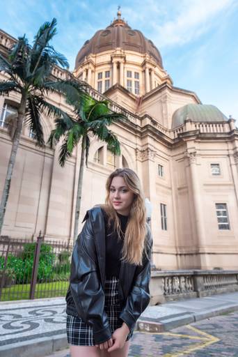 book-15 anos-fotografo-profissional-ensaio fotografico-vestido de 15 anos-castelo-praia-cavalo-gramado-torres-bento goncalves-book urbano-porto alegre