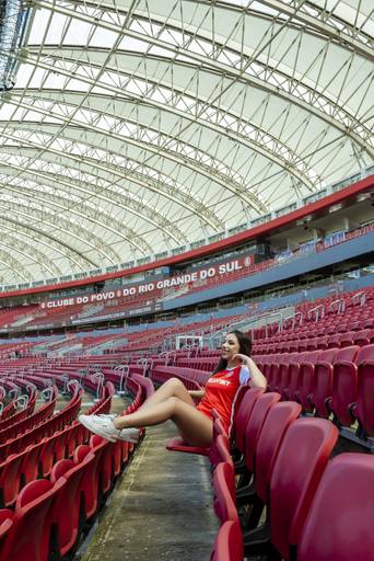 book-15 anos-fotografo-profissional-ensaio fotografico-vestido de 15 anos-castelo-praia-cavalo-gramado-torres-bento goncalves-book urbano-porto alegre