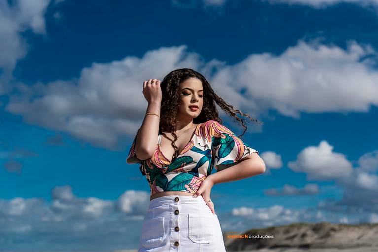 book-15 anos-fotografo-profissional-ensaio fotografico-vestido de 15 anos-castelo-praia-cavalo-gramado-torres-bento goncalves-book urbano-porto alegre