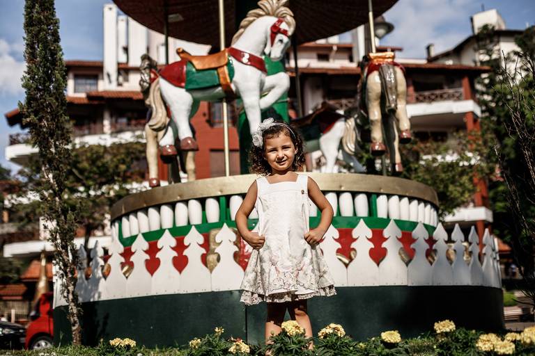 fotografo barato gramado pacote prime gourmet fotos rua torta ensaio fotos  familia criança infantil gramadobook natal