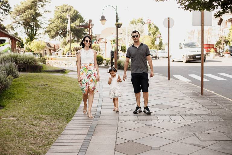 fotografo barato gramado pacote prime gourmet fotos rua torta ensaio fotos  familia criança infantil gramadobook ruas borges medeiros