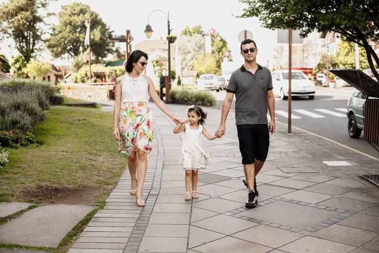 fotografo barato gramado pacote prime gourmet fotos rua torta ensaio fotos  familia criança infantil gramadobook ruas borges medeiros